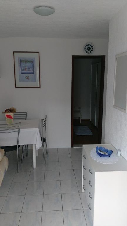 Ruza Apartmani Draga Bascanska Exterior photo